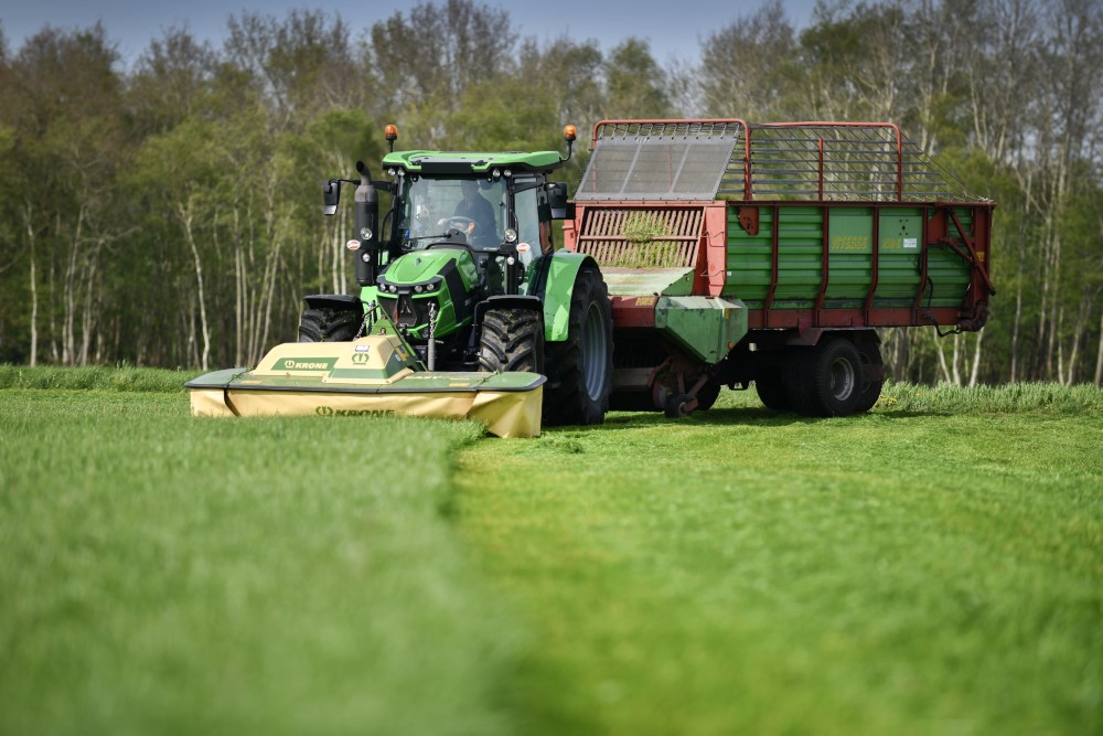 240413 Legemeer JohanHomma maaien 1  1000